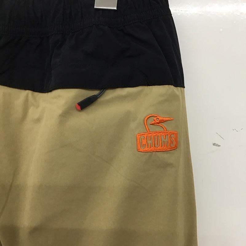 チャムス CHUMS パンツ ワークパンツ、ペインターパンツ ナイロンパンツ ワイドパンツ カジュアルパンツ M ロゴ、文字 黒 / ブラック / X ベージュ / ベージュ / メンズ USED 古着 中古 10135920