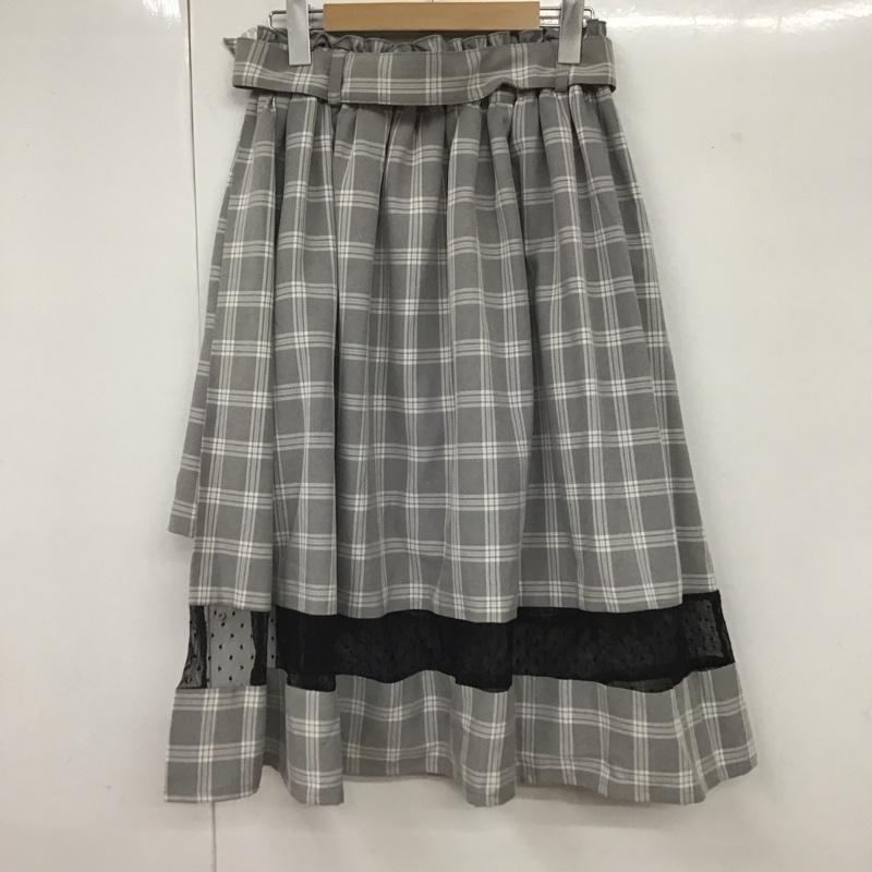 アクシーズファム axes femme スカート ひざ丈スカート M チェック マルチカラー / マルチカラー / レディース USED 古着 中古 10129295