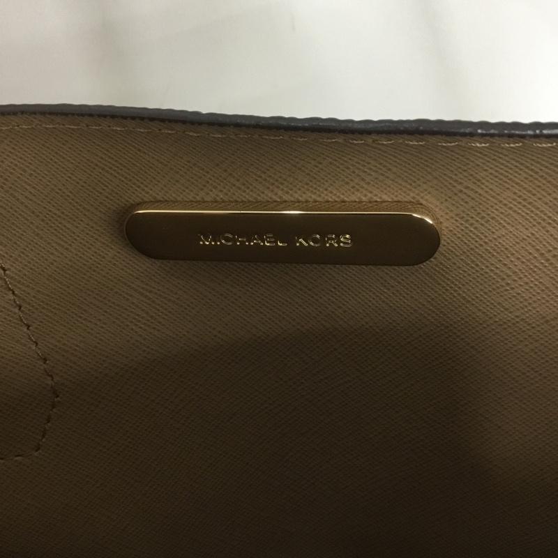 マイケルコース MICHAEL KORS ハンドバッグ ハンドバッグ 30F6GM9T2L 2WAY ショルダーバッグ スクエアバッグ ロゴ、文字 桃 / ピンク / レディース USED 古着 中古 10133304