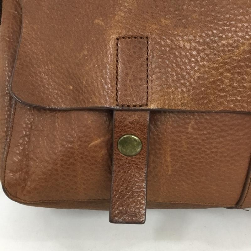 ギャップ GAP ショルダーバッグ ショルダーバッグ レザーバッグ 牛革 無地 茶 / ブラウン / メンズ USED 古着 中古 10134637
