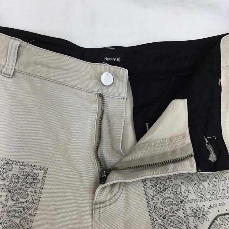 ハーレー Hurley パンツ ショートパンツ 34 ペイズリー アイボリー / アイボリー / X 黒 / ブラック / メンズ USED 古着 中古 10134499