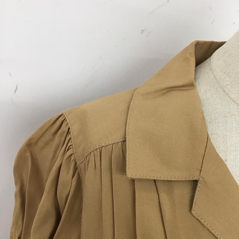 スライ SLY シャツ、ブラウス 半袖 030bsm30-7300 2 無地 ベージュ / ベージュ / レディース USED 古着 中古 10119881