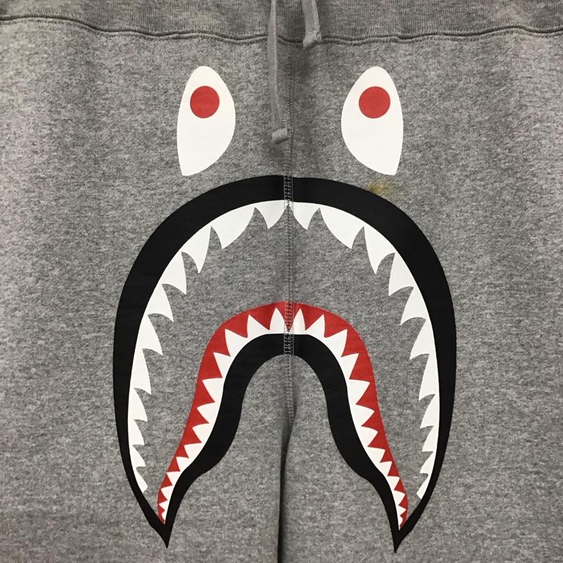 アベイシングエイプ A BATHING APE パンツ ワークパンツ、ペインターパンツ スウェットパンツ ワイドパンツ カジュアルパンツ L ロゴ、文字 灰 / グレー /  メンズ USED 古着 中古 10124116