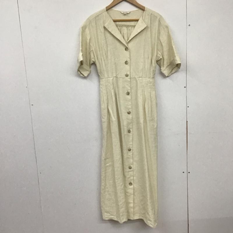 マウジー MOUSSY ワンピース ロングスカート 010ds530-1510 半袖ロングワンピース 前ボタン フレアスカート 2 無地 オフホワイト / オフホワイト / レディース USED 古着 中古 10134357