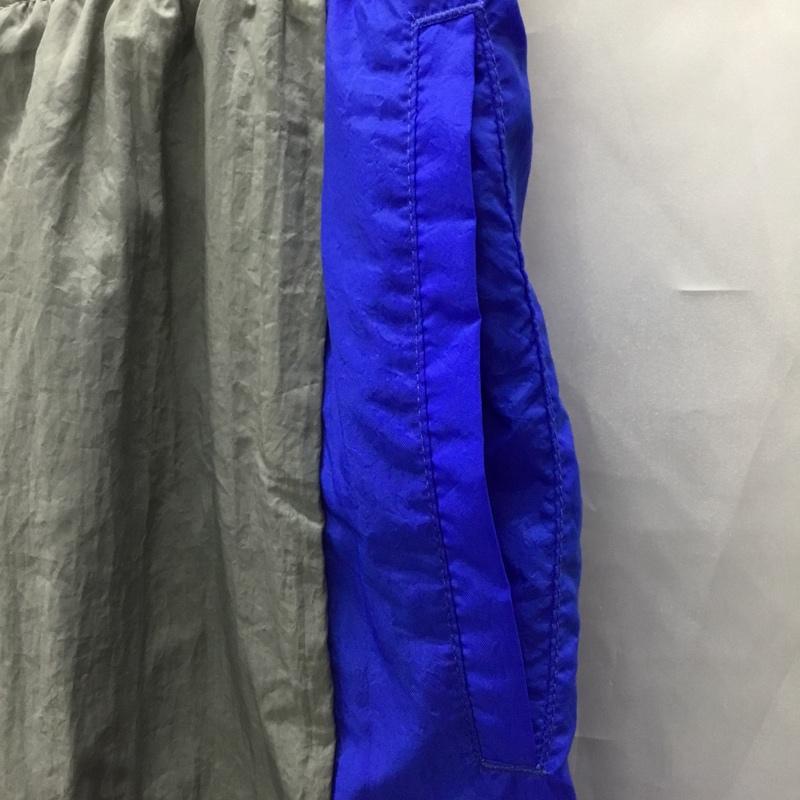 ナイキ NIKE パンツ ワークパンツ、ペインターパンツ fd0949-029 スポーツウェア ナイロンパンツ ワイドパンツ カジュアルパンツ M ロゴ、文字 灰 / グレー / メンズ USED 古着 中古 10110990