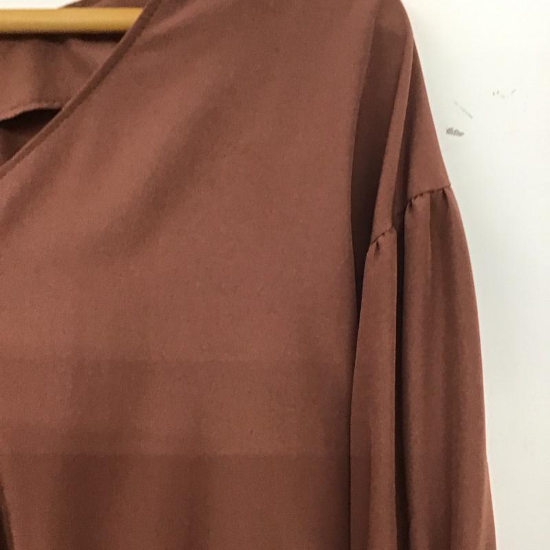ダブルクローゼット w closet シャツ、ブラウス 長袖 FREE 無地 茶 / ブラウン / レディース USED 古着 中古 10139343