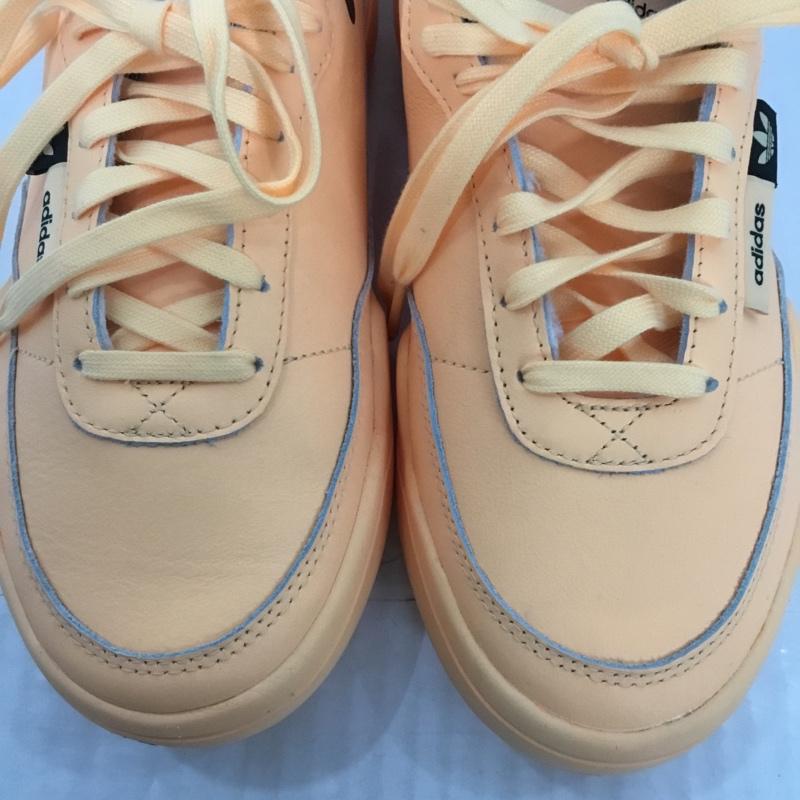 アディダス adidas スニーカー スニーカー GY3581 HER COURT W ハーコート 24cm 箱有 24.0cm ロゴ、文字 橙 / オレンジ / X 黒 / ブラック / レディース USED 古着 中古 10123987