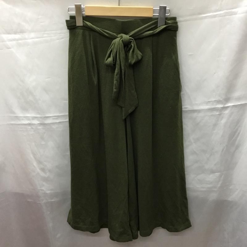 セシルマクビー CECIL McBEE セットアップ セットアップ セットアップ ノースリーブカットソー ワイドパンツ 2点セット M 無地 カーキ / カーキ / レディース USED 古着 中古 10109990