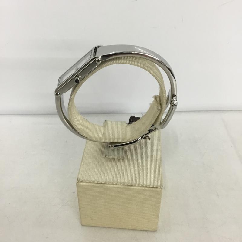 グッチ GUCCI 腕時計 アナログ(クォーツ式) 1500L ロゴ、文字 銀 / シルバー / レディース USED 古着 中古 10134869