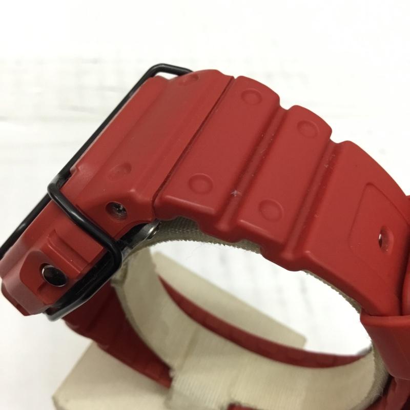 ジーショック G-SHOCK 腕時計 デジタル DW-5600P スクエア ロゴ、文字 赤 / レッド / メンズ USED 古着 中古 10106396