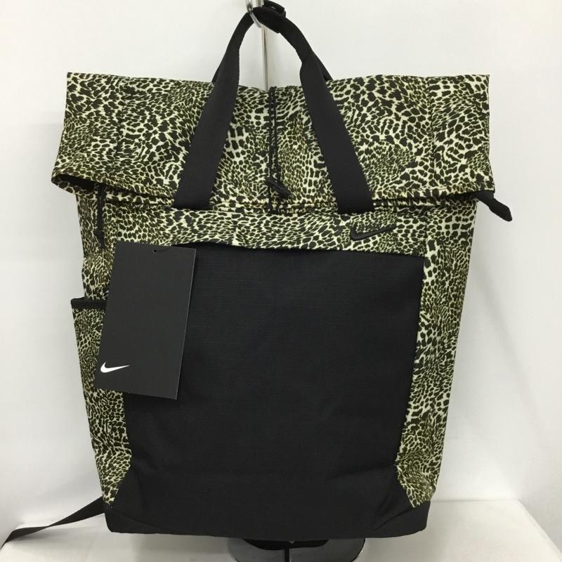 ナイキ NIKE リュックサック、デイパック リュックサック、デイバッグ CV8966-010 ラディエイト 2.0 タグ付き ヒョウ柄・レオパード柄 マルチカラー / マルチカラー / レディース USED 古着 中古 10131595
