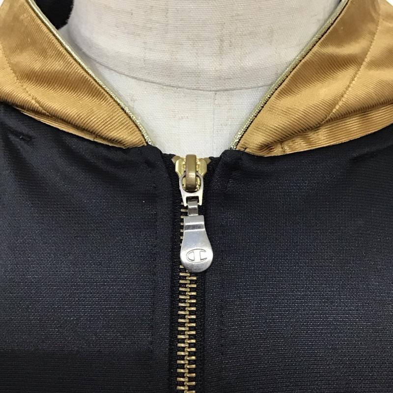 チャンピオン Champion ジャケット、上着 ジャンパー、ブルゾン cw1520 スポーツウェアー ウォームアップジップアップパーカー ロゴ、文字 黒 / ブラック / X 金 / ゴールド / メンズ USED 古着 中古 10119037