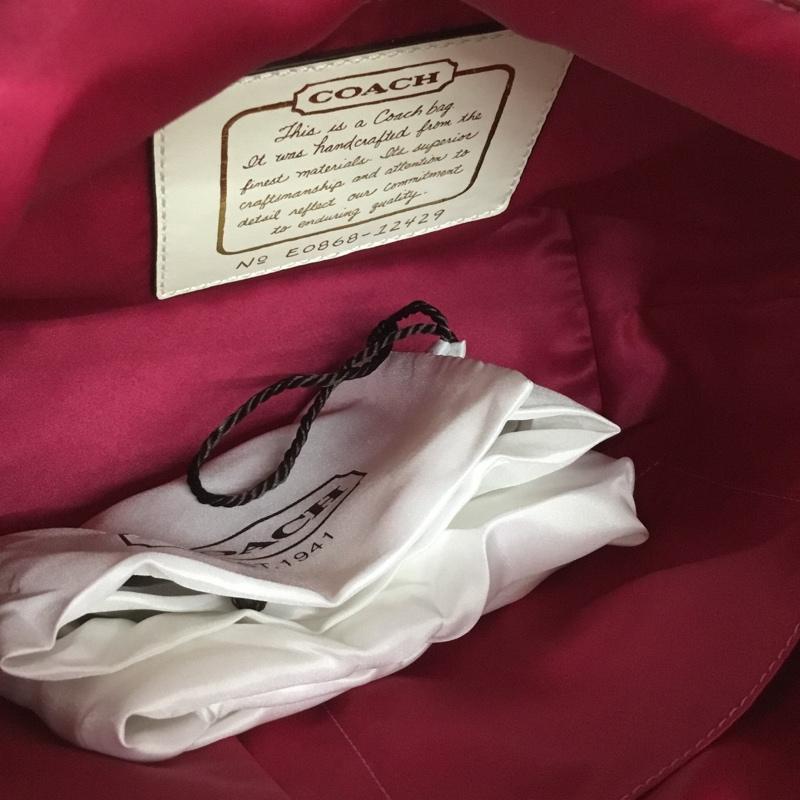 コーチ COACH トートバッグ トートバッグ 12429 シグネチャー 総柄 白 / ホワイト / X ベージュ / ベージュ / レディース USED 古着 中古 10131864