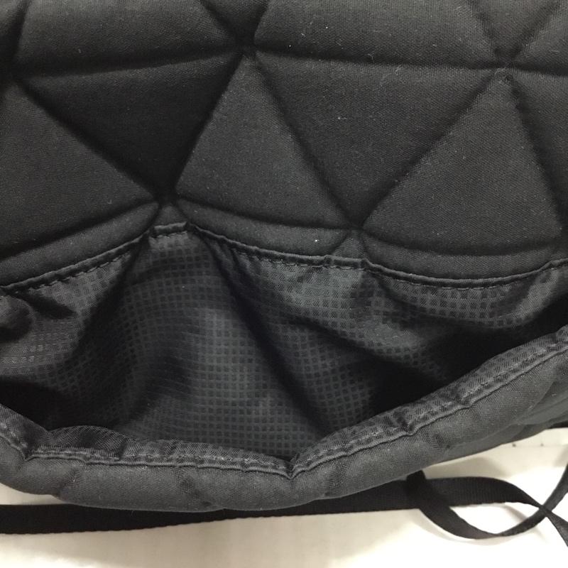 ザノースフェイス THE NORTH FACE ショルダーバッグ ショルダーバッグ NM32356 ジオフェイスポーチ ロゴ、文字 黒 / ブラック / メンズ USED 古着 中古 10119660