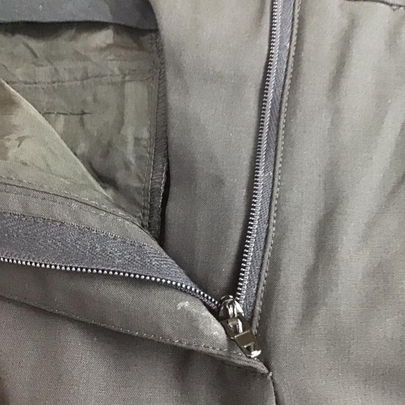 プラダ PRADA パンツ スラックス スラックスパンツ スリムパンツ ストレッチパンツ 42インチ 無地 黒 / ブラック / メンズ USED 古着 中古 10130997