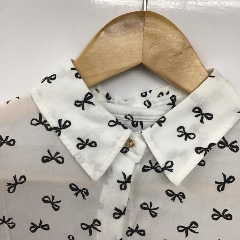 ザラ ZARA シャツ、ブラウス 長袖 XS ロゴ、文字 X 総柄 白 / ホワイト / レディース USED 古着 中古 10132224
