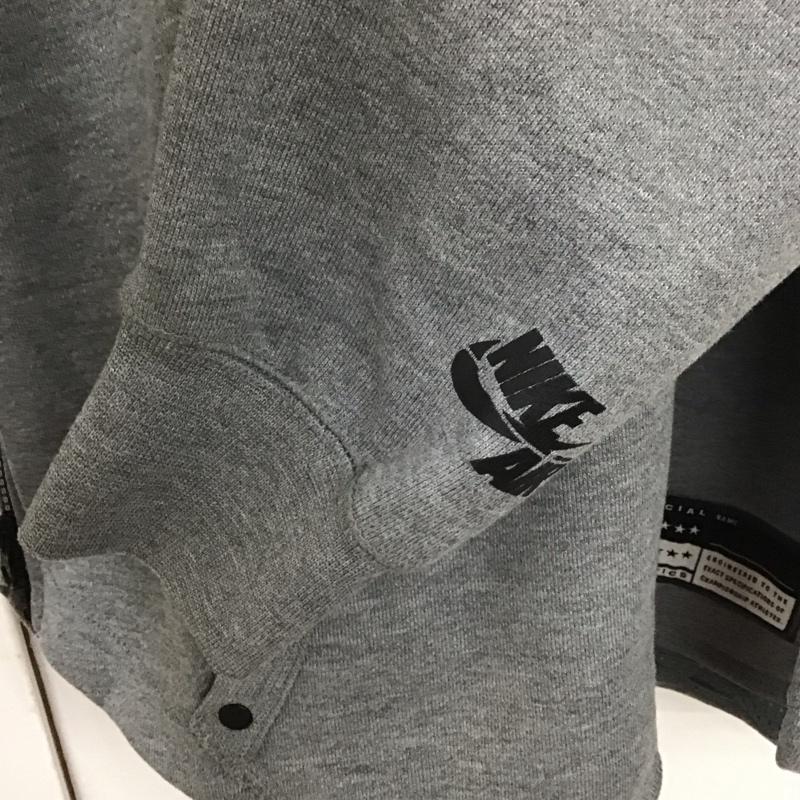 ナイキ NIKE パーカー 長袖 802626-091 ジップアップパーカー スウェット スポーツウェア XL プリント 灰 / グレー / メンズ USED 古着 中古 10129568