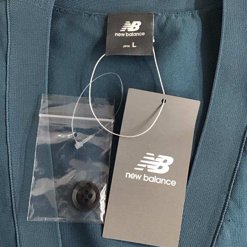 ニューバランス New Balance カーディガン 長袖 amj45095 THECITYニットカーディガン 長袖カーディガン 前ボタン L ロゴ、文字 青 / ブルー / メンズ USED 古着 中古 10120003
