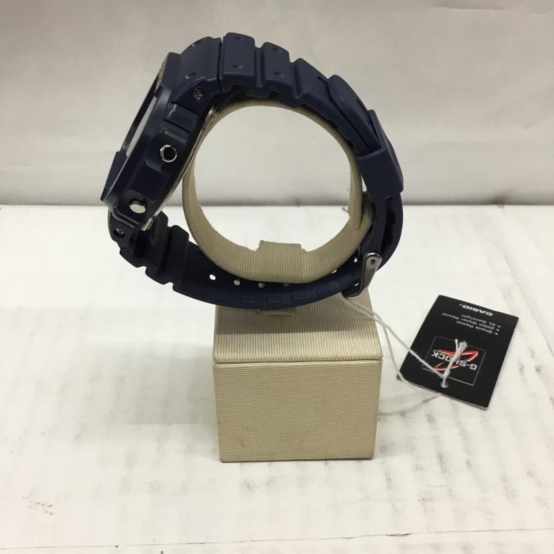 ジーショック G-SHOCK 腕時計 デジタル DW-5600RB 箱有 ロゴ、文字 紺 / ネイビー / メンズ USED 古着 中古 10106515