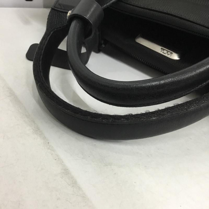 トゥミ TUMI ブリーフケース、書類かばん ブリーフケース、書類かばん ビジネスバッグ ロゴ、文字 黒 / ブラック / メンズ USED 古着 中古 10140441