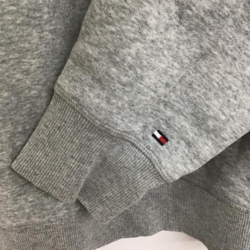 トミーヒルフィガー TOMMY HILFIGER トレーナー 長袖 長袖トレーナー スウェット クルーネック プルオーバー L ロゴ、文字 灰 / グレー / メンズ USED 古着 中古 10129617