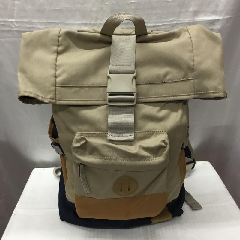 ニクソン NIXON リュックサック、デイパック リュックサック、デイバッグ C2187 SWAMIS BACKPACK ワンポイント ベージュ / ベージュ / X 紺 / ネイビー / メンズ USED 古着 中古 10113715