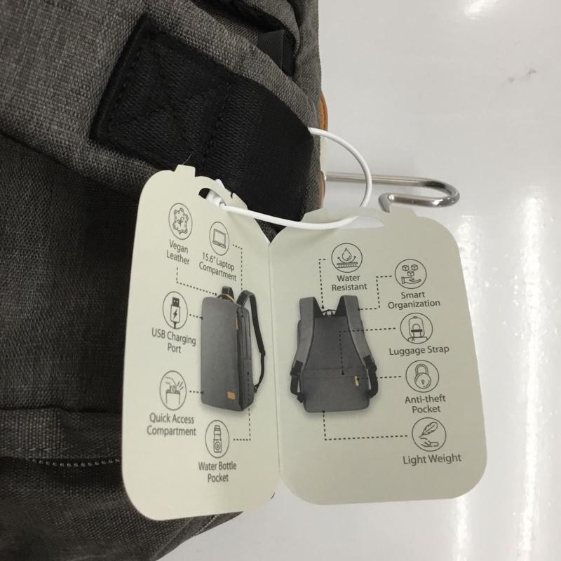 ノルディス NORDACE リュックサック、デイパック リュックサック、デイバッグ ND1001 軽量デイリーリュック USB充電 タグ付き ロゴ、文字 灰 / グレー / メンズ USED 古着 中古 10131734