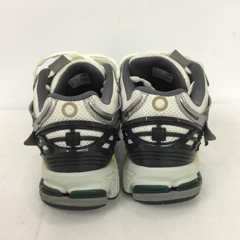 ニューバランス New Balance スニーカー スニーカー M1906AD 28cm 28.0cm ロゴ、文字 白 / ホワイト / X 灰 / グレー / X 銀 / シルバー / メンズ USED 古着 中古 10138034