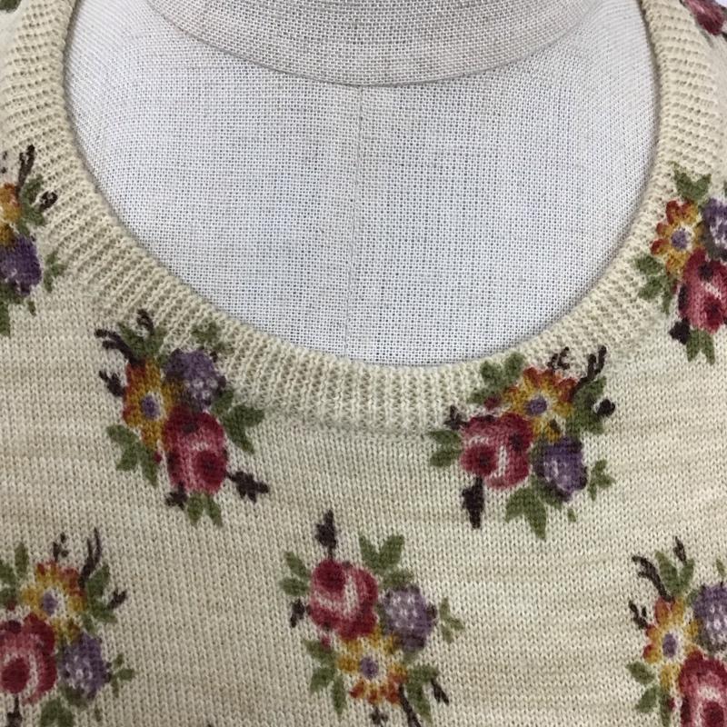 ローラ アシュレイ LAURA ASHLEY カットソー 半袖 半袖カットソー ニットTシャツ クルーネックカットソー 総柄 S 総柄 マルチカラー / マルチカラー / レディース USED 古着 中古 10122410