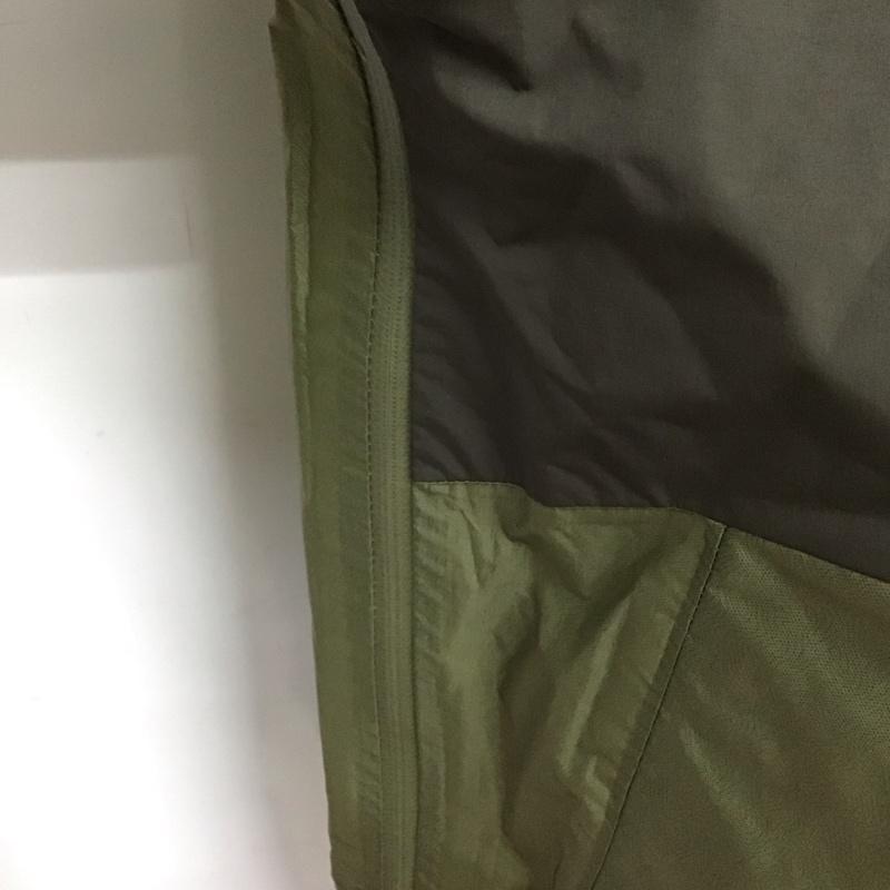 アディダス adidas ジャケット、上着 ジャンパー、ブルゾン hr7147 adidasTerrex+andwanderXploricRAINRDYJacket スポーツウェア XL 無地 カーキ / カーキ / メンズ USED 古着 中古 10106327