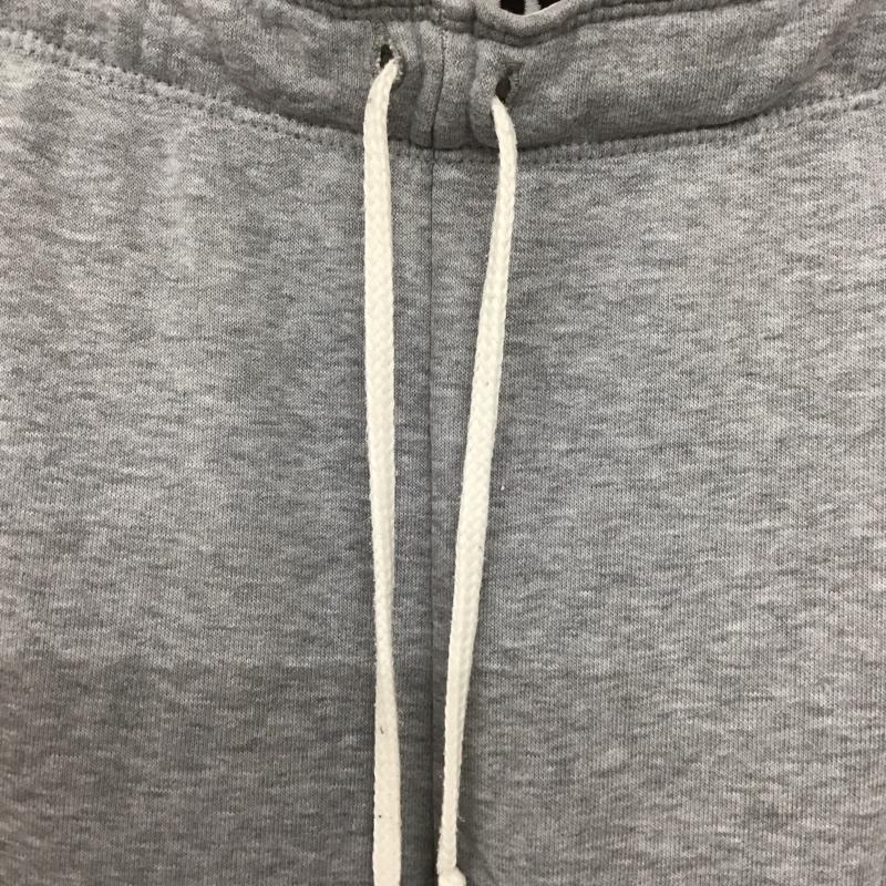 ナイキ NIKE パンツ ワークパンツ、ペインターパンツ ワイドパンツ スウェットパンツ スポーツウェア XL ロゴ、文字 灰 / グレー / メンズ USED 古着 中古 10128656