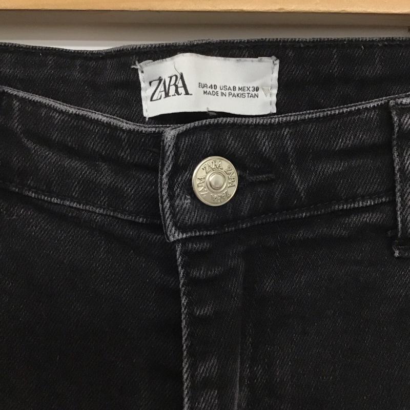 ザラ ZARA パンツ デニム、ジーンズ デニムパンツ スリムパンツ カジュアルパンツ ストレッチパンツ 40 無地 黒 / ブラック / メンズ USED 古着 中古 10134804