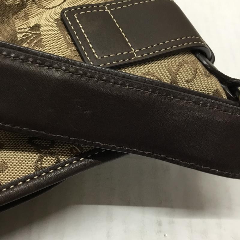 コーチ COACH ショルダーバッグ ショルダーバッグ F14442 馬車柄 ロゴ、文字 ベージュ / ベージュ / X 茶 / ブラウン / レディース USED 古着 中古 10108861