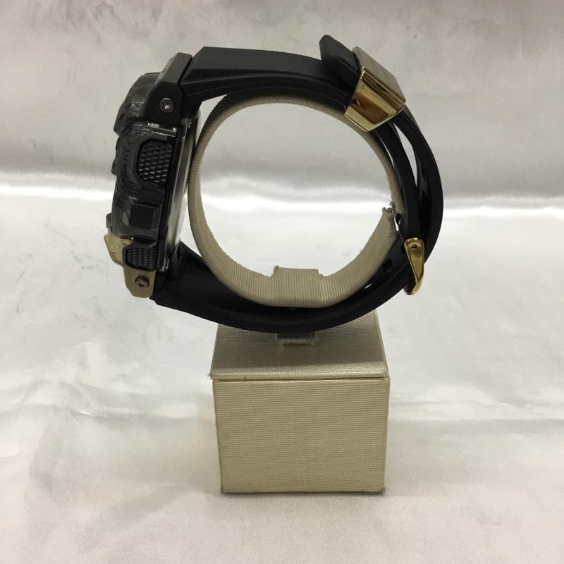 ジーショック G-SHOCK 腕時計 アナログ(クォーツ式) GM-5600SG-9JF 40周年 箱有 デジタル ロゴ、文字 黒 / ブラック / X 金 / ゴールド / メンズ USED 古着 中古 10109228