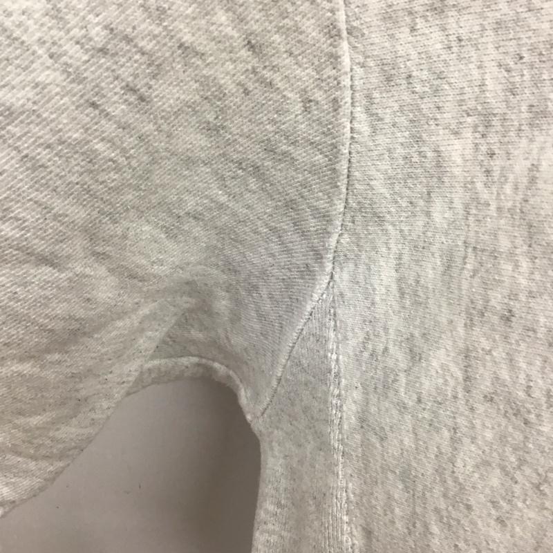 チャンピオン Champion トレーナー 長袖 長袖トレーナー スウェット 長袖カットソー クルーネックカットソー ロゴ、文字 灰 / グレー / メンズ USED 古着 中古 10112101