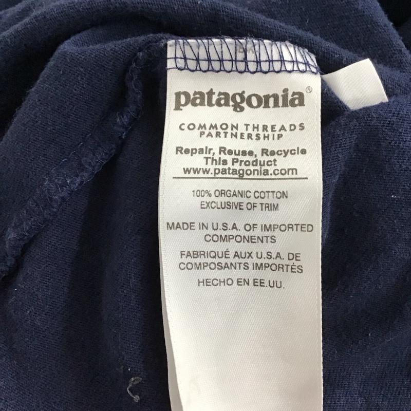 パタゴニア patagonia Tシャツ 半袖 半袖カットソー プリントTシャツ クルーネックカットソー S ロゴ、文字 紺 / ネイビー / メンズ USED 古着 中古 10137065