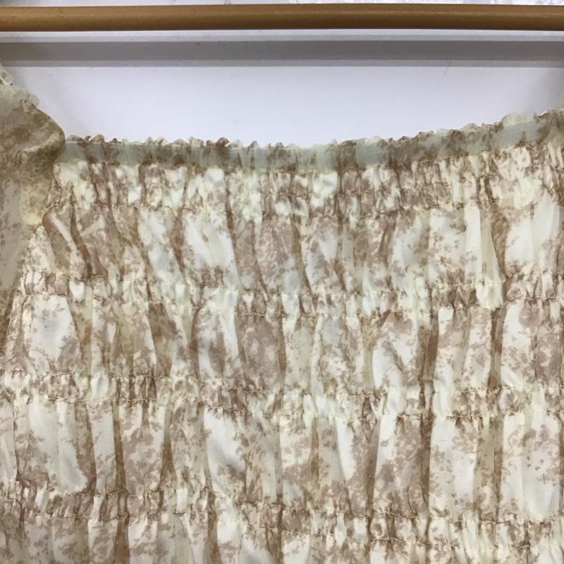 チコ CHICO シャツ、ブラウス 長袖 CHZ1031104A0003 フォレスト柄シャーリングブラウス FREE レディース USED 古着 中古 10138176
