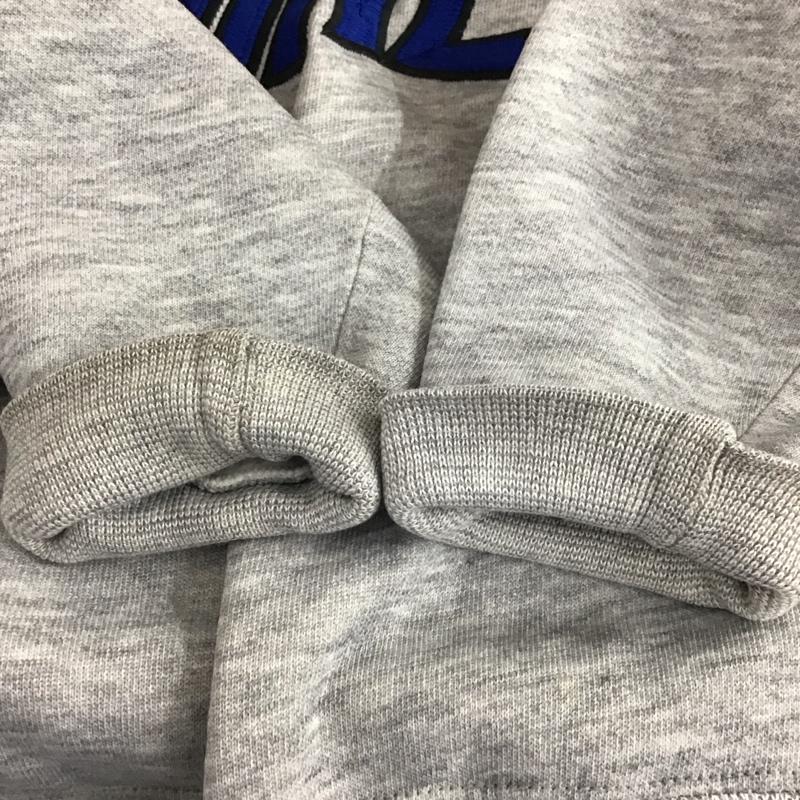 ナイキ NIKE トレーナー 長袖 S ロゴ、文字 灰 / グレー /  メンズ USED 古着 中古 10119732
