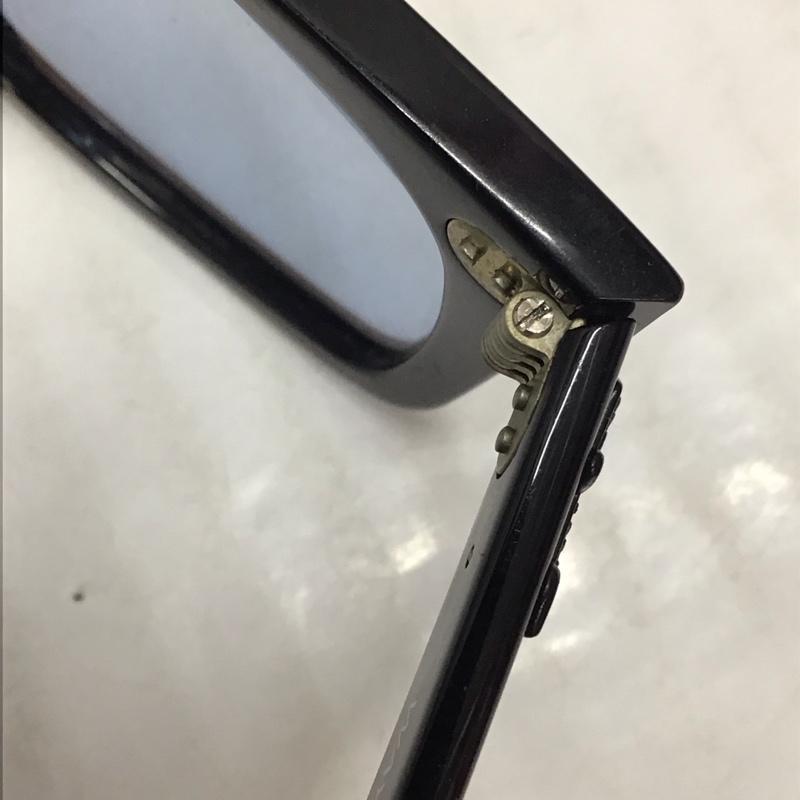 レイバン Ray-Ban めがね・サングラス サングラス RB2140-F WAYFARER 901 64 52-22 ロゴ、文字 黒 / ブラック / X 青 / ブルー / レディース USED 古着 中古 10118425