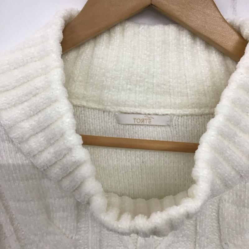 トルテ TORTE ワンピース ロングスカート 長袖ニットワンピース ロングスカート スタンドネック M 総柄 白 / ホワイト / レディース USED 古着 中古 10135021