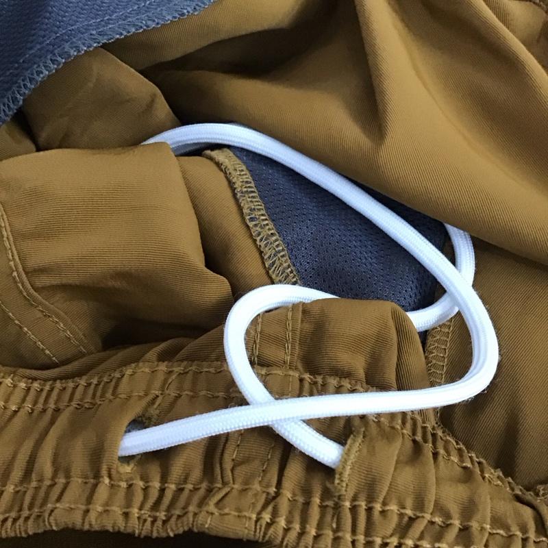 ステューシー STUSSY パンツ ショートパンツ ショートパンツ ハーフパンツ カジュアルパンツ L ロゴ、文字 ベージュ / ベージュ / メンズ USED 古着 中古 10132145