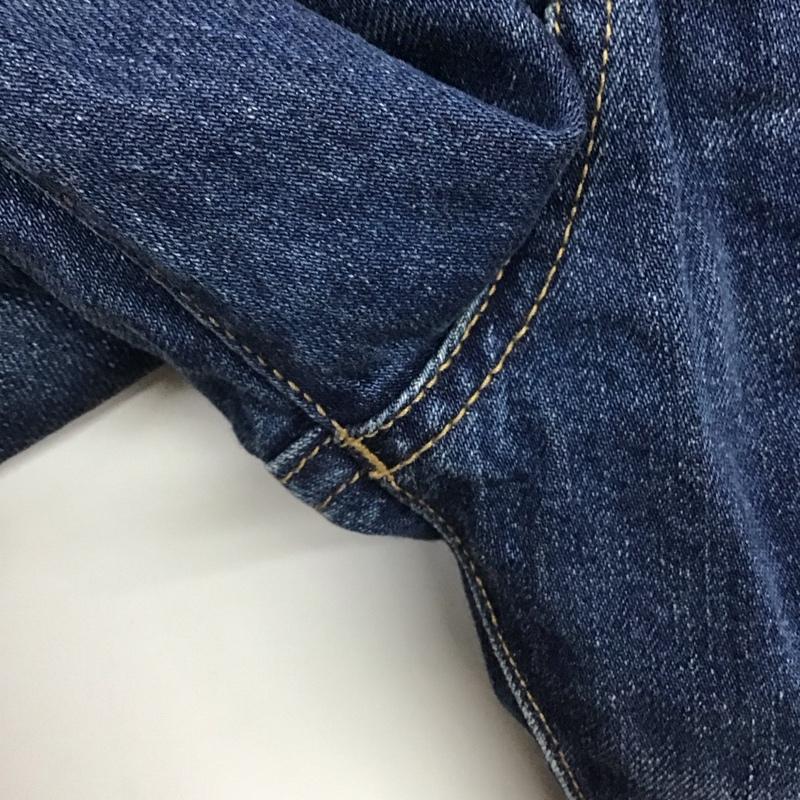 アベイシングエイプ A BATHING APE パンツ デニム、ジーンズ スターペイントデニム XL ワンポイント 青 / ブルー / メンズ USED 古着 中古 10139516