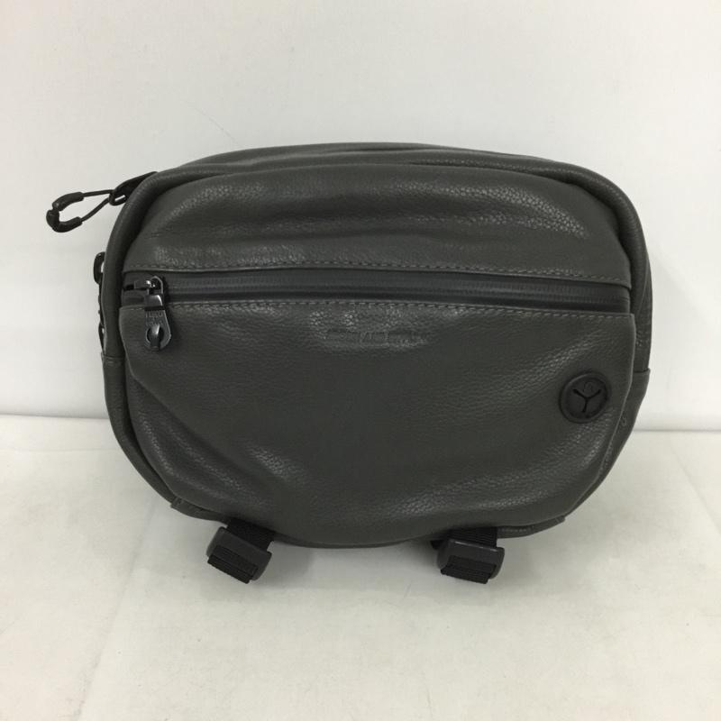 ブロスキーアンドサプライ BROSKI&SUPPLY ウエストバッグ ウエストバッグ BBOM-741 レザー ロゴ、文字 黒 / ブラック / メンズ USED 古着 中古 10136707