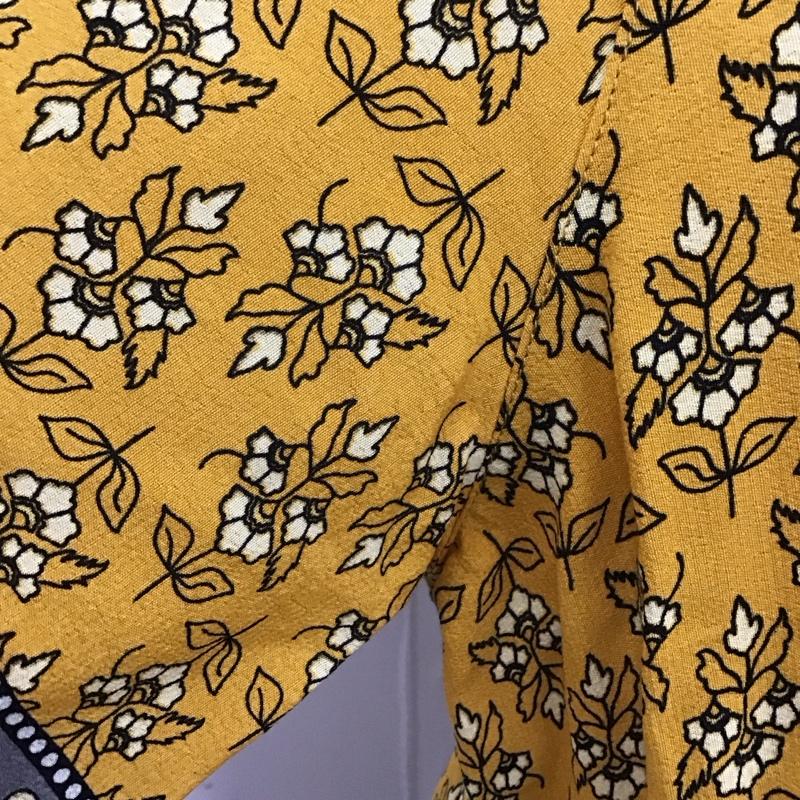 スライ SLY シャツ、ブラウス 半袖 0309sb30-0650 TEA TREE FLOWER TOPS FREE 黄 / イエロー / レディース USED 古着 中古 10119941