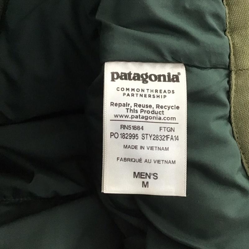 パタゴニア patagonia ジャケット、上着 ジャンパー、ブルゾン 28321fa14 ダウンジャケット アウター M ロゴ、文字 カーキ / カーキ / メンズ USED 古着 中古 10147532