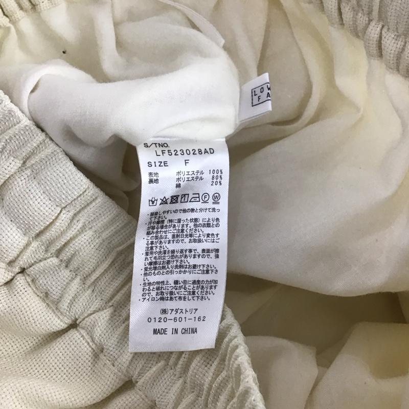 ローリーズファーム LOWRYS FARM セットアップ セットアップ lf623103ad メッシュクロップドシャツ ワイドパンツ 2点セット FREE 無地 オフホワイト / オフホワイト / レディース USED 古着 中古 10138403