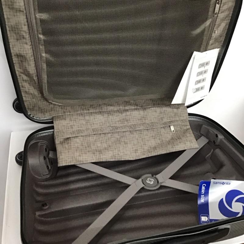 サムソナイト Samsonite スーツケース、トランク スーツケース、トランク 53449-1041 Samsonite 55cm 36L ブラック 機内持ち込み可 キャリーケース 無地 緑 / グリーン / メンズ USED 古着 中古 10125194