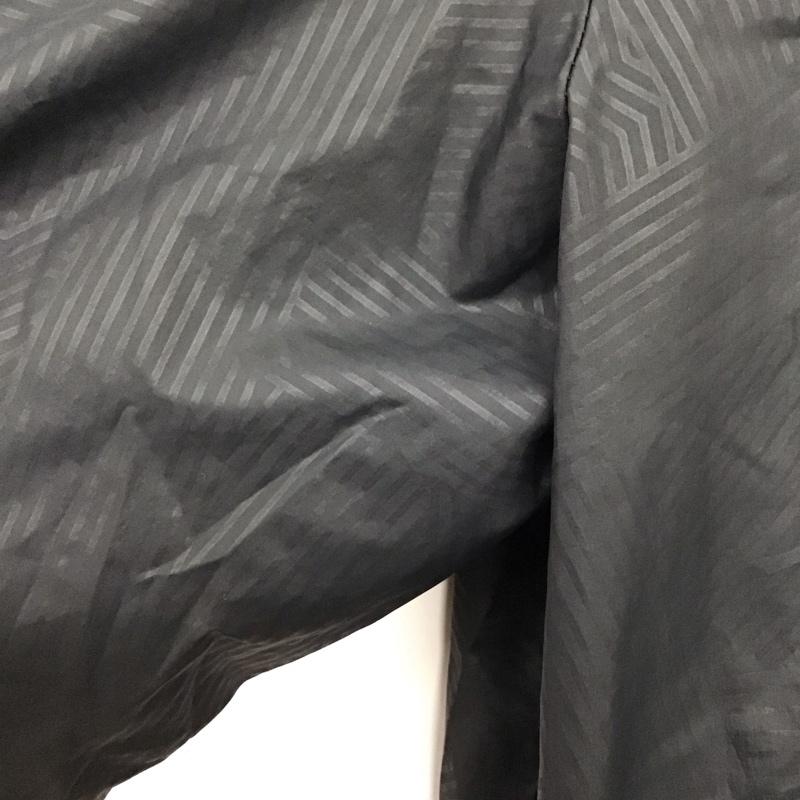 ナイキ NIKE ジャケット、上着 ジャンパー、ブルゾン ジップアップパーカージャケット アウター ナイロンジャケット M ロゴ、文字 黒 / ブラック / メンズ USED 古着 中古 10136827