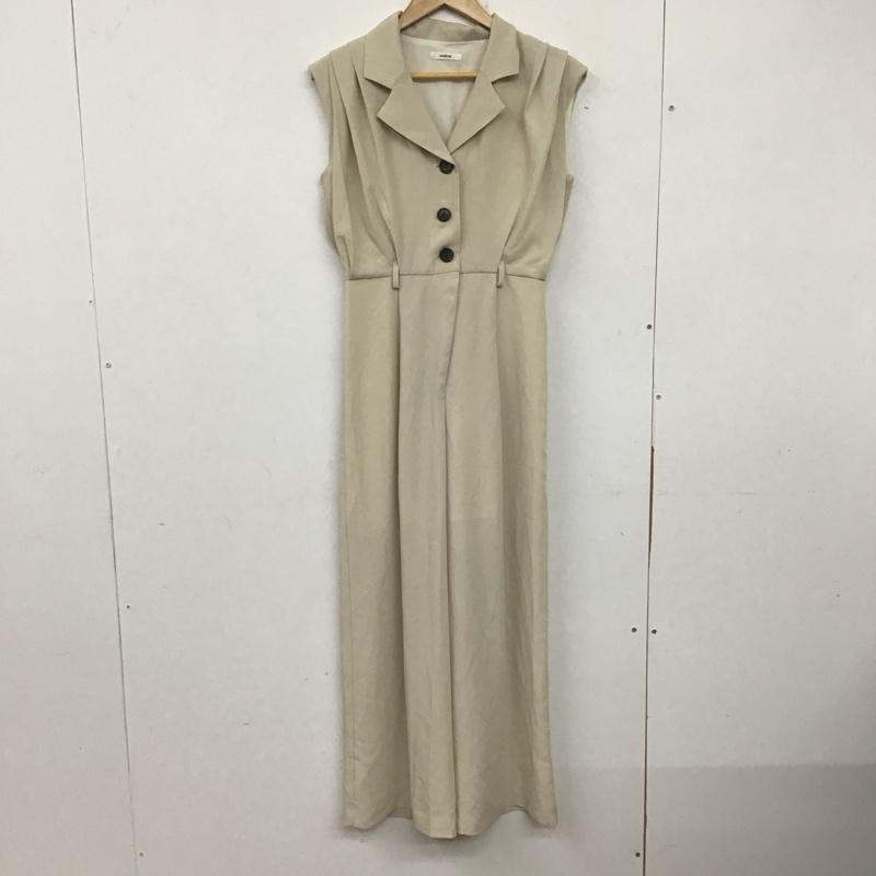 ムルーア MURUA ワンピース ロングスカート 012330302101-01 ウエストベルトワイドロンパース オールインワン ノースリーブ ワイドパンツ FREE 無地 アイボリー / アイボリー / レディース USED 古着 中古 10138396