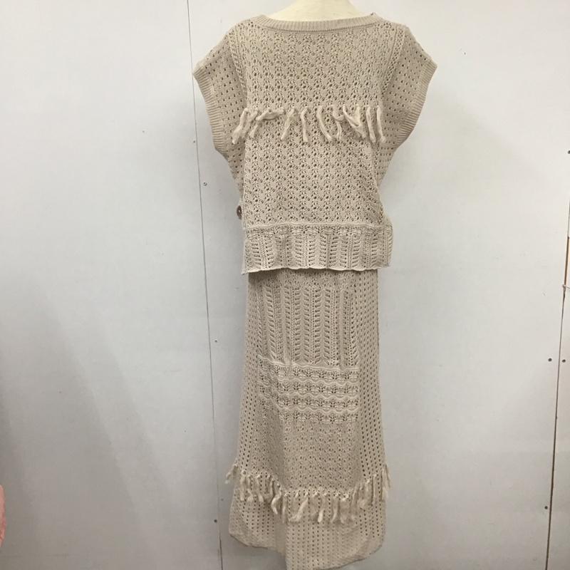 フィフス fifth セットアップ セットアップ セットアップ ノースリーブカットソー ロングスカート 2点セット M 総柄 ベージュ / ベージュ / レディース USED 古着 中古 10125267